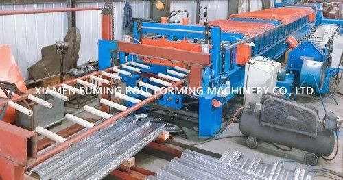 Máquina automática de moldagem de decks de metal e aço 15KW